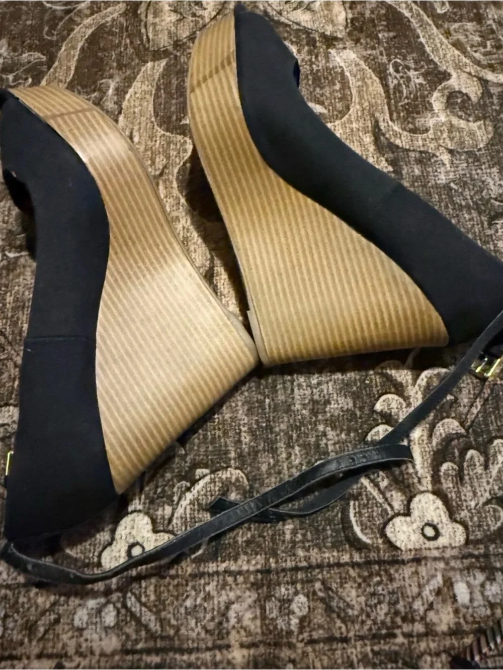 Report Black Peep-Toe Wedge Heels with Ankle Tie